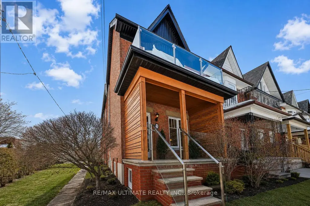 Basement - 9 Southview Avenue, Toronto (Dovercourt-Wallace Emerson-Junction)